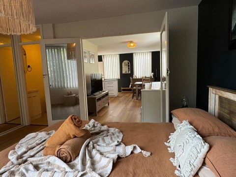 FORR64 - Cosy East Perth Retreat - Accommodation in Brisbane 3