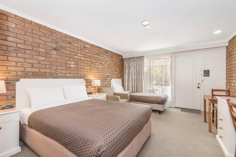 Golden Square Motor Inn - Accommodation in Brisbane 3