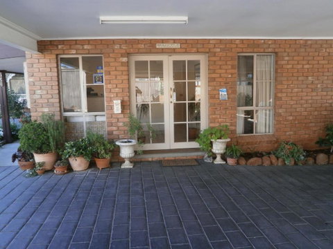 Golden Square Motor Inn - Accommodation in Brisbane 2