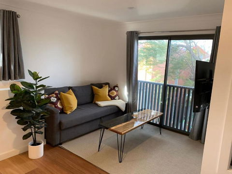 Gorgeous Self Contained Home - Accommodation in Brisbane 0