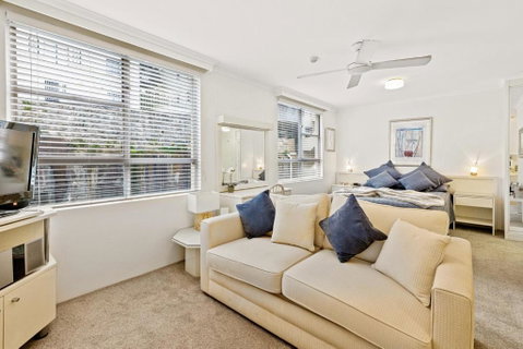HENRY12 Self- Catering - Accommodation in Brisbane 1