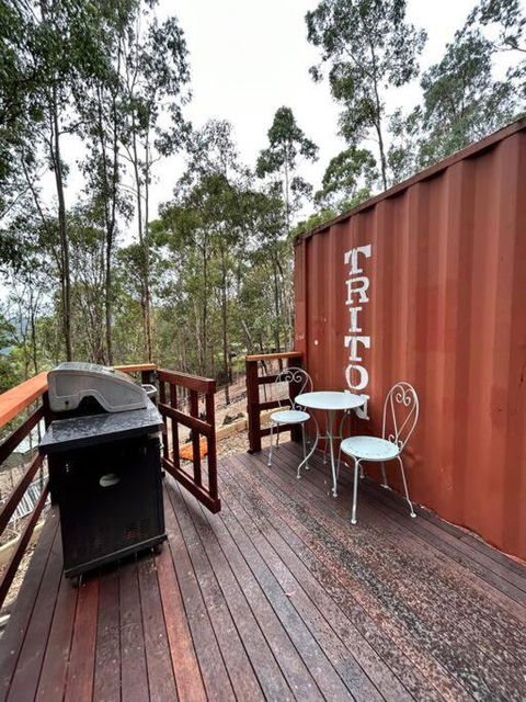 Hill Dweller Hideout - Accommodation in Brisbane 2