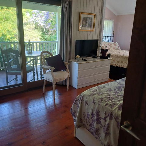 Homestead BnB - Accommodation in Brisbane 0