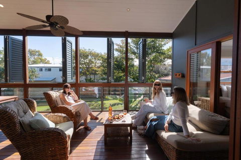 Iluna At Dicky Beach - Accommodation in Brisbane 0