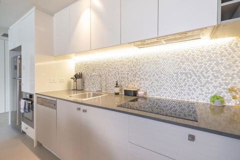 Immaculate 1br Apt In Docklands Pool Free Parking - Accommodation in Brisbane 2