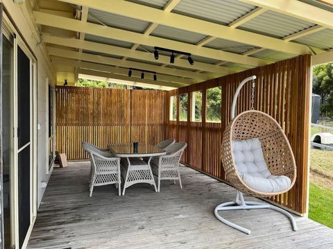 Impression Bay Lodge - Waterfront Property - Accommodation in Brisbane 1