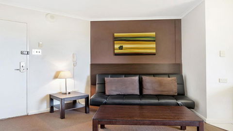 In The City Studio At College St - Accommodation in Brisbane 3
