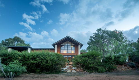 Indigo I Private Properties - Accommodation in Brisbane 0