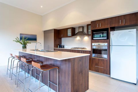 Indigo I Private Properties - Accommodation in Brisbane 3