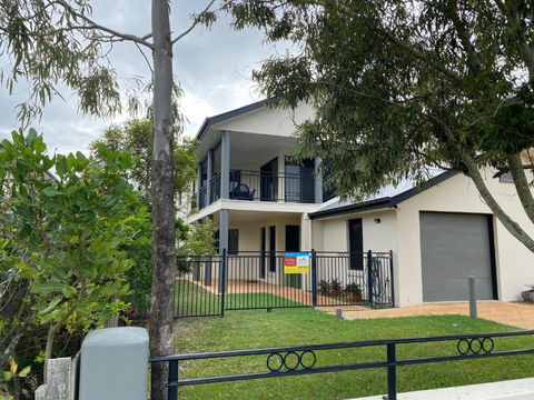 Indigo Place 1 Rainbow Beach - Accommodation in Brisbane 0