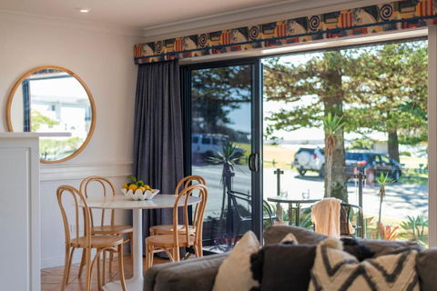 Indigo Terrace Two - Oceanstays - Accommodation in Brisbane 1