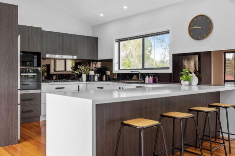 Indigo Views - Accommodation in Brisbane 2