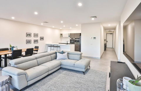 Indulge Apartments - City View Penthouses - Accommodation in Brisbane 2