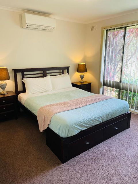 Intrigue FREE WI-FI - Accommodation in Brisbane 0