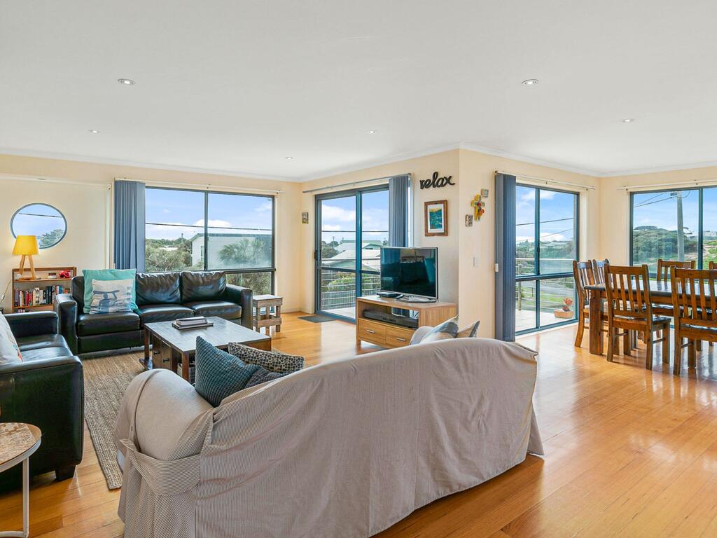 Surf Beach VIC Accommodation in Brisbane