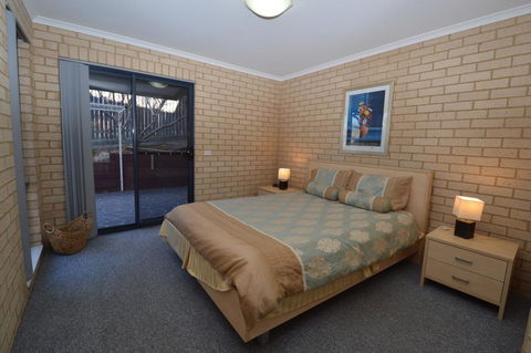 Aegean Blue - Accommodation in Brisbane 1