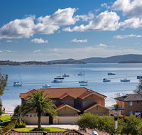 Aislinn' 3/273 Corrie Parade - air con water views BBQ - Accommodation in Brisbane