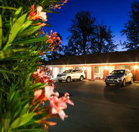Akuna Motor Inn and Apartments - Accommodation in Brisbane