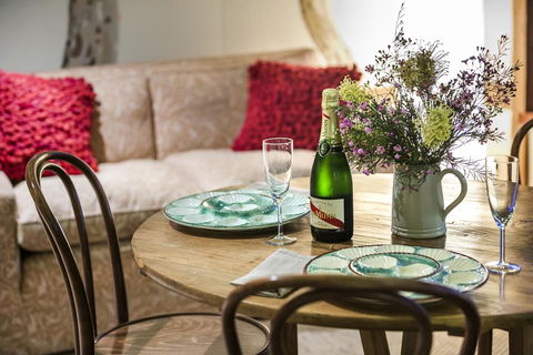 AL RU Farm - Accommodation in Brisbane 2