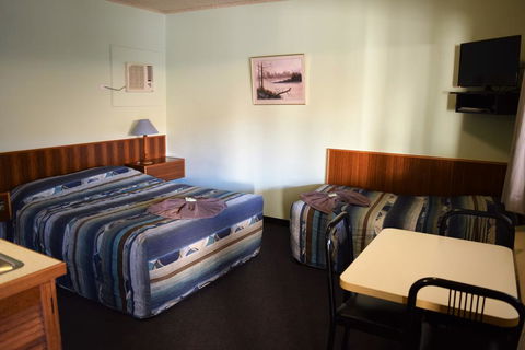 Alkira Motel - Accommodation in Brisbane 1