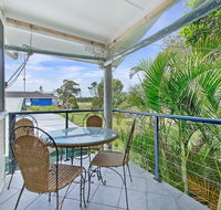Allamanda House 3 Willow Street - Accommodation in Brisbane
