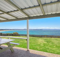 Amazing Aspects - perched above Tilbury Cove - Accommodation in Brisbane