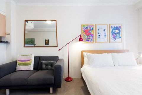 Amazing Studio With Pool In Central Sydney - Accommodation in Brisbane 0