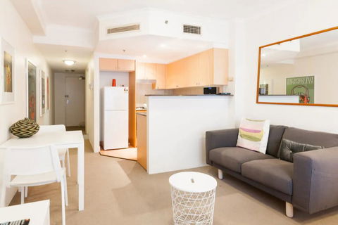 Amazing Studio With Pool In Central Sydney - Accommodation in Brisbane 1