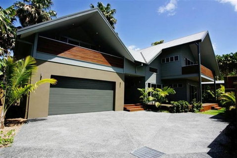 AMORE - Accommodation in Brisbane 0