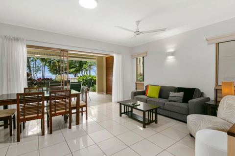Amphora Resort Luxury Private Apts - Accommodation in Brisbane 3