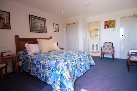 Anchors Aweigh - Accommodation in Brisbane 1
