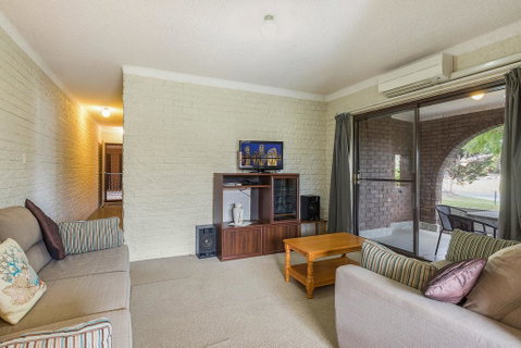 Apollo Unit 11 - Accommodation in Brisbane 1