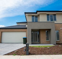 Apple House Point Cook - Accommodation in Brisbane