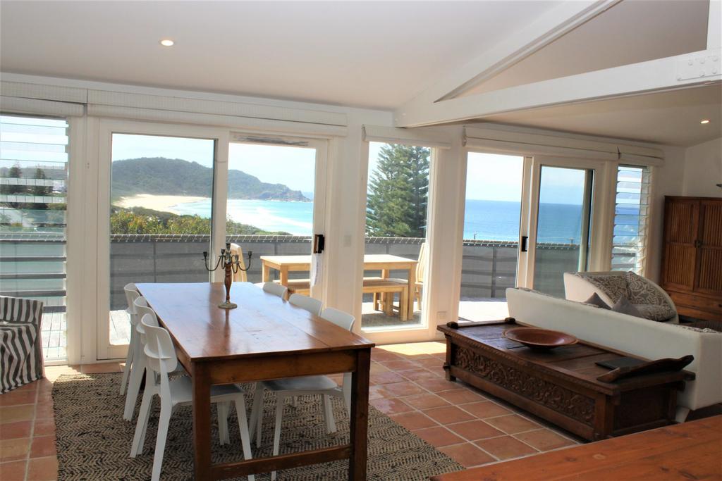 Coomba Bay NSW Accommodation in Brisbane