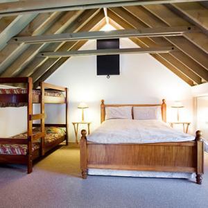 Arapaho - Accommodation in Brisbane 2