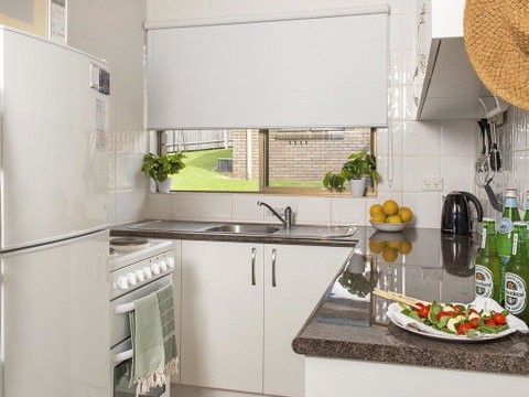 Armstrong Ridge - Affordable Beach Oasis - Accommodation in Brisbane 1