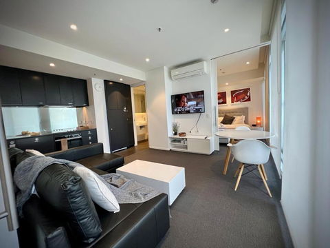 Luxury 2 Bedroom Suite Near Adelaide With A Car Park - Accommodation in Brisbane 0