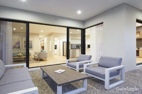 Luxury Bedrooms In A Resort Style Home - Accommodation in Brisbane 2