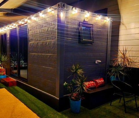 MAGNETIC CABIN Entire Studio On Magnetic Island - Accommodation in Brisbane 3