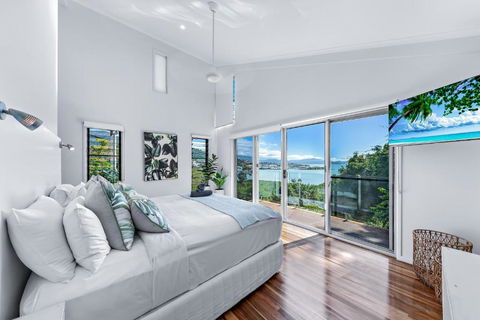 MANDALAY ESCAPE, SECLUSION & SERENITY WITH A POOL - Accommodation in Brisbane 0