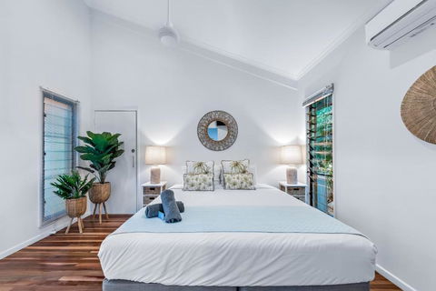MANDALAY ESCAPE, SECLUSION & SERENITY WITH A POOL - Accommodation in Brisbane 3