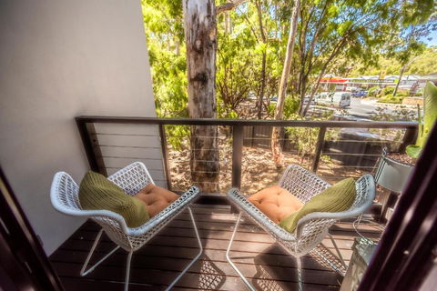 MARGARET FOREST RETREAT Apartment 129 - Located Within Margaret Forest, In The Heart Of The Town Centre Of Margaret River, Spa Apartment! - Accommodation in Brisbane 0