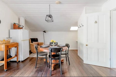 MARYBANK ESTATE - BARN LOFT - Accommodation in Brisbane 3