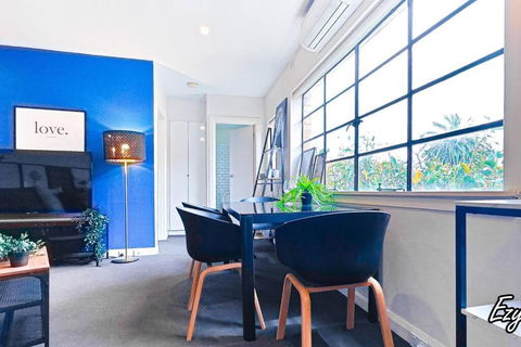 MCG 1BR Apartment For Family - Accommodation in Brisbane 2