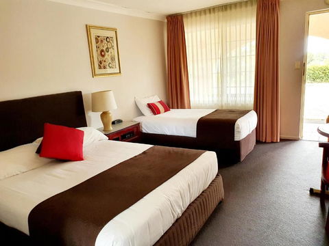 McNevins Warwick Motel - Accommodation in Brisbane 2