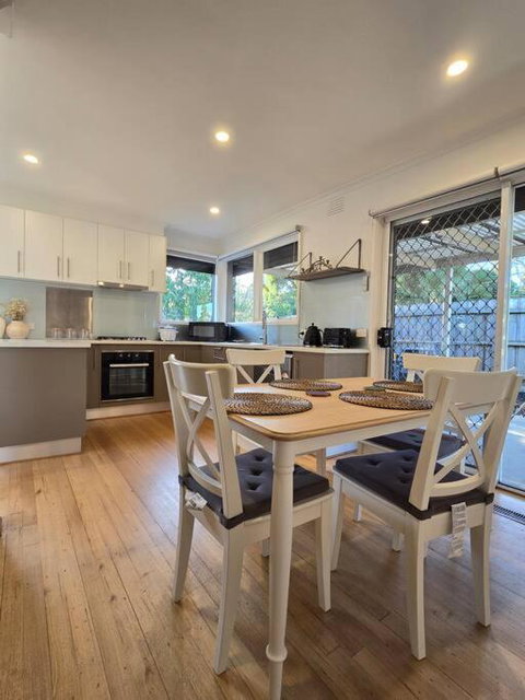 Meadow View Cottage - Accommodation in Brisbane 2