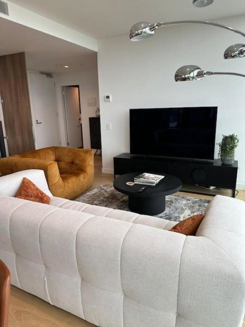 Modern 2 BRM Apt In Williamstown - Accommodation in Brisbane 0