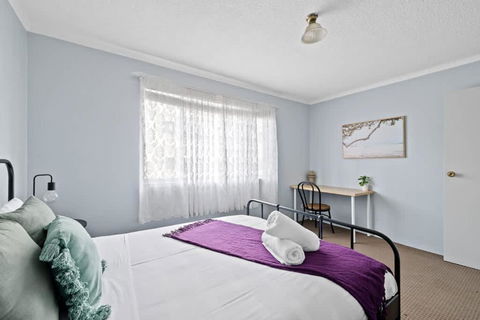 Modern Private Double Room - Central Spot At Liverpool - Shared Bathroom - Accommodation in Brisbane 1