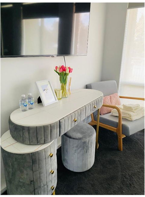 Modern Private Room With Ensuite - Accommodation in Brisbane 2