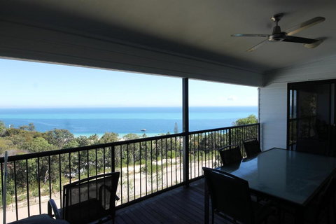 Moreton Magnificent Views - Accommodation in Brisbane 0